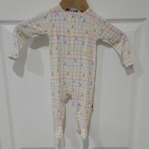 Magnetic Me - Pastel Plaid